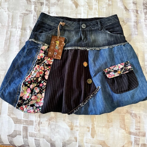 DESIGUAL DENIM PATCHWORK BALLOON SKIRT size 36 / medium NWT €74 - Picture 2 of 12